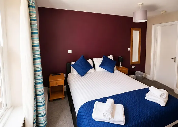 Hampton Hotel